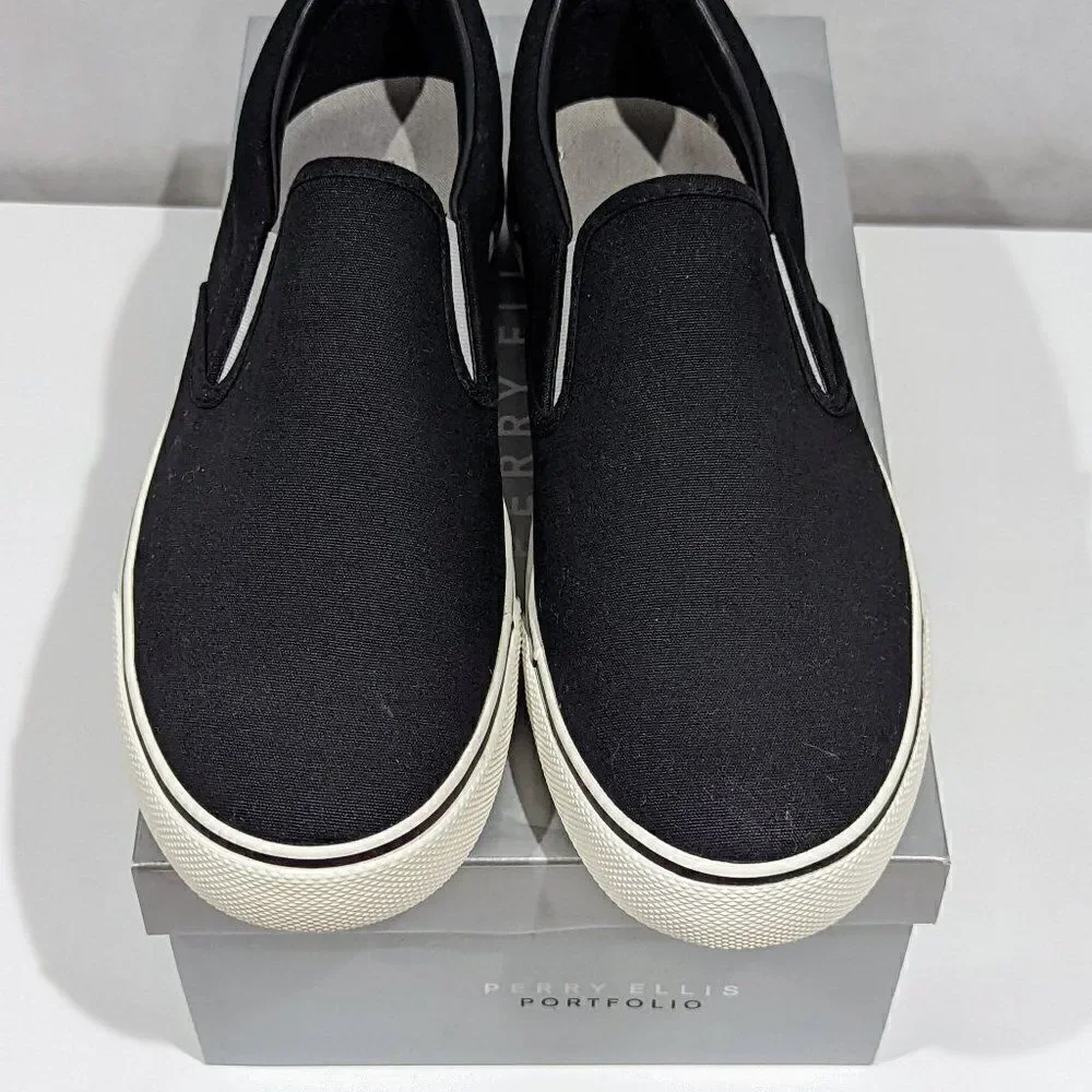 BNWT!!!!Perry Ellis CANVAS DECK SLIP ON SNEAKER - Picture 2 of 10